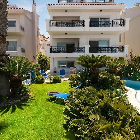 Searene Deluxe Seafront Maisonette Villa *