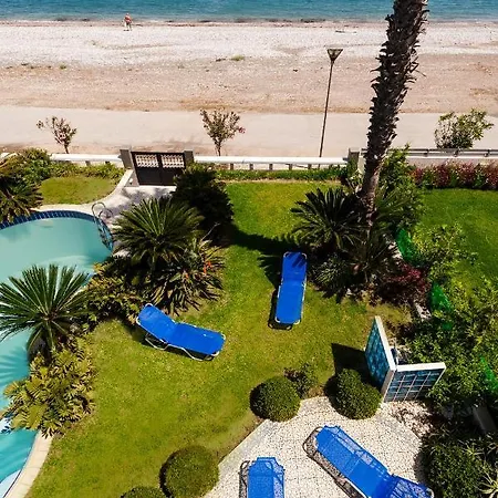 Searene Deluxe Seafront Maisonette Villa *